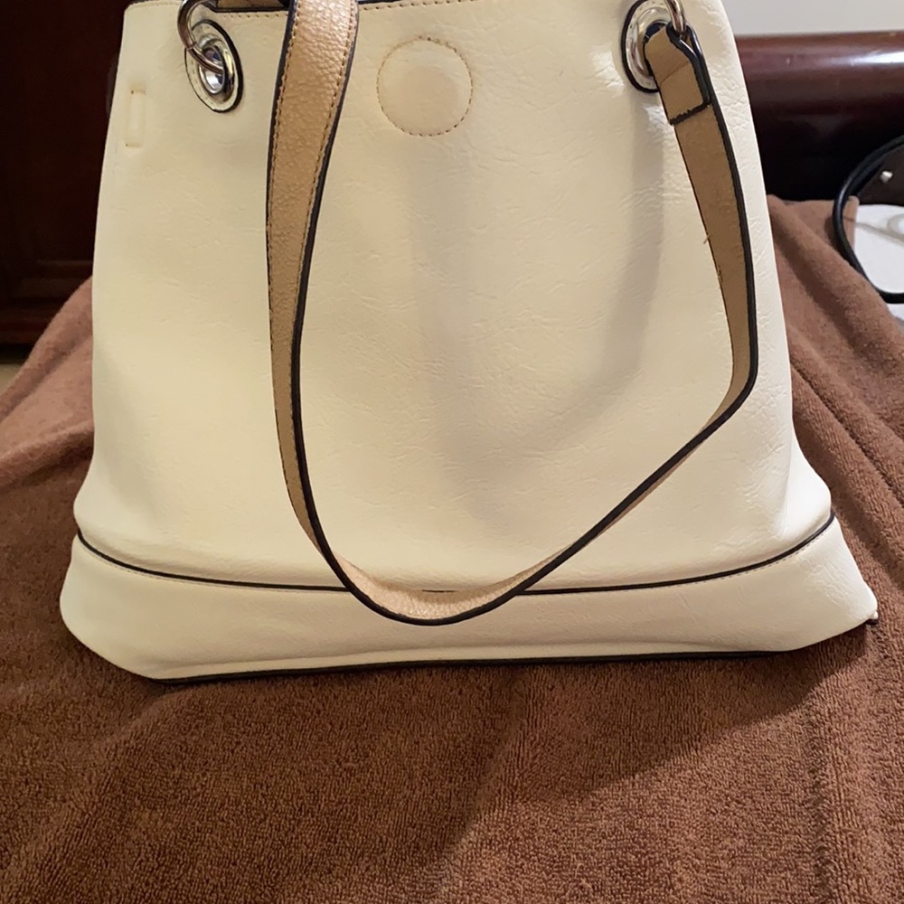 Purse - Picture 3 of 5